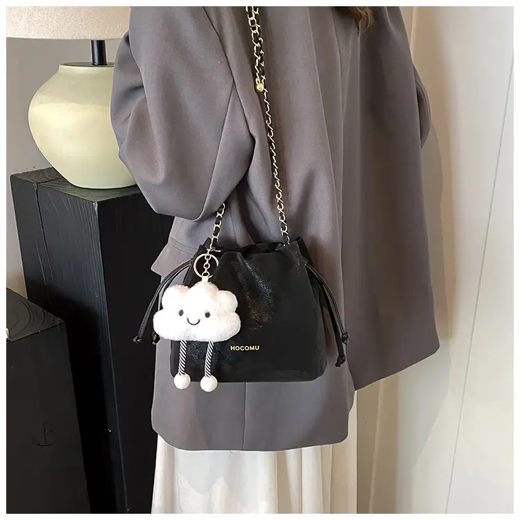 Women Retro Frosted Chain Bucket Bag Cream — feature 24