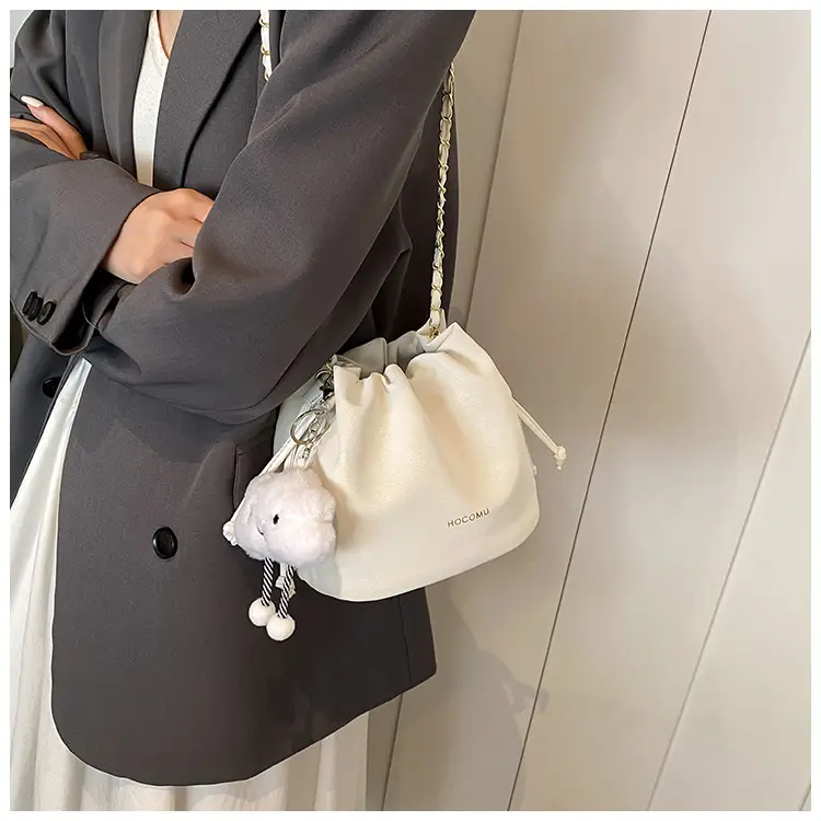 Women Retro Frosted Chain Bucket Bag Cream — feature 29