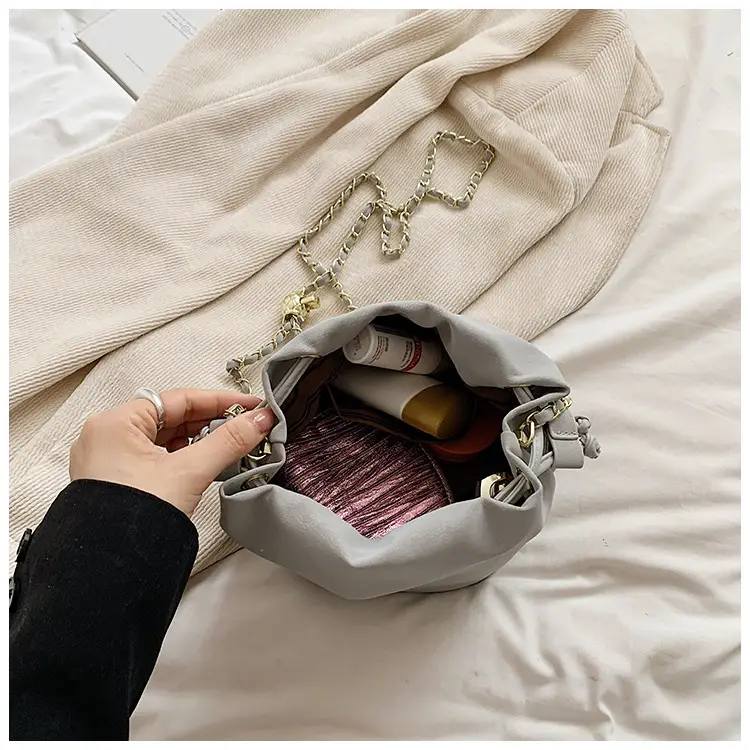 Women Retro Frosted Chain Bucket Bag Cream — feature 44