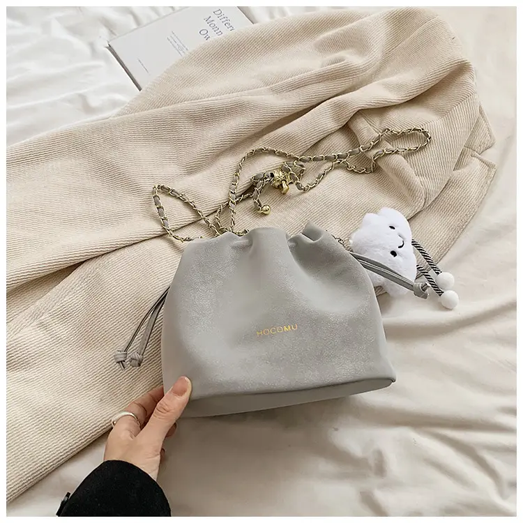 Women Retro Frosted Chain Bucket Bag Cream — feature 45