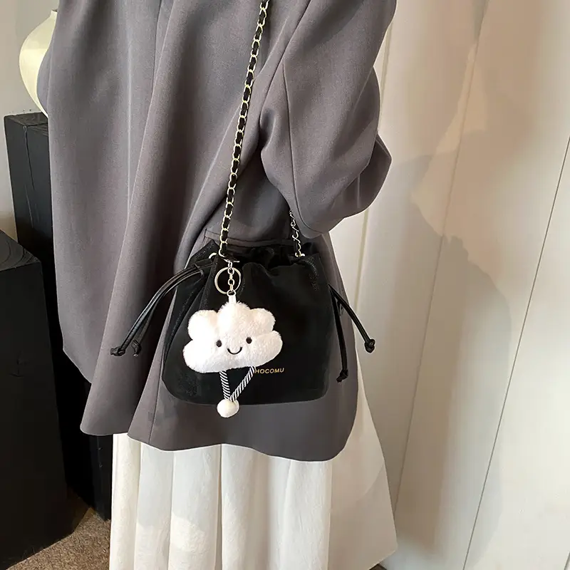 Women Retro Frosted Chain Bucket Bag Cream - Image 5