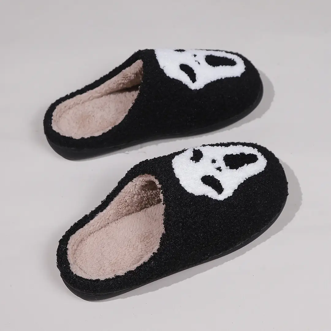 Cross-border wholesale and foreign trade hot Halloween new cotton slippers for men and women home winter skull screaming cotton slippers — feature 9