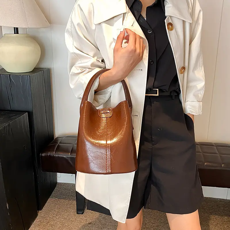 Women's Silver Crossbody Bag 2025 Fashion - Image 6