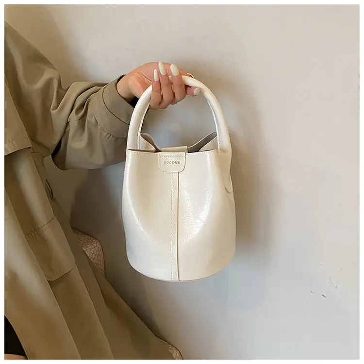 Women's Silver Crossbody Bag 2025 Fashion — feature 25