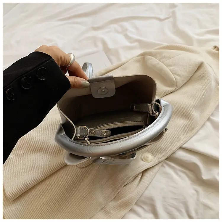 Women's Silver Crossbody Bag 2025 Fashion — feature 36