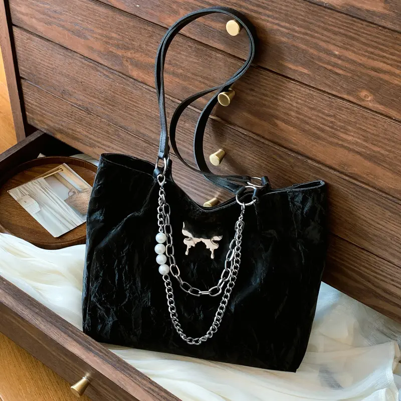 Women's Light Blue Butterfly Shoulder Bag with Chain - Image 5