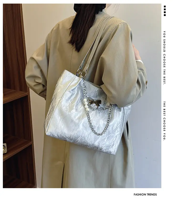 Women's Light Blue Butterfly Shoulder Bag with Chain — feature 1