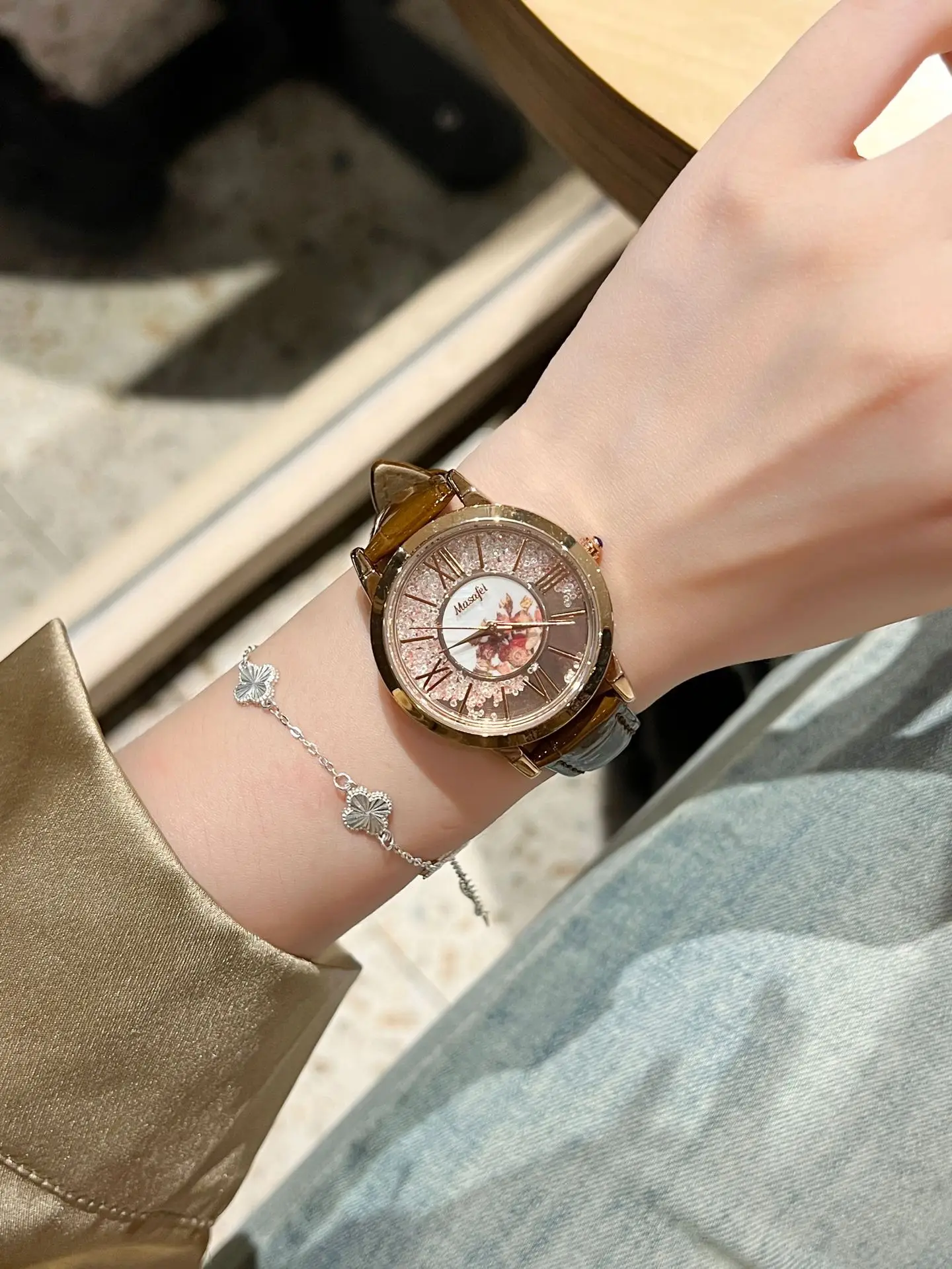 Trendy Red Watch for Women Valentine's Gift — feature 5