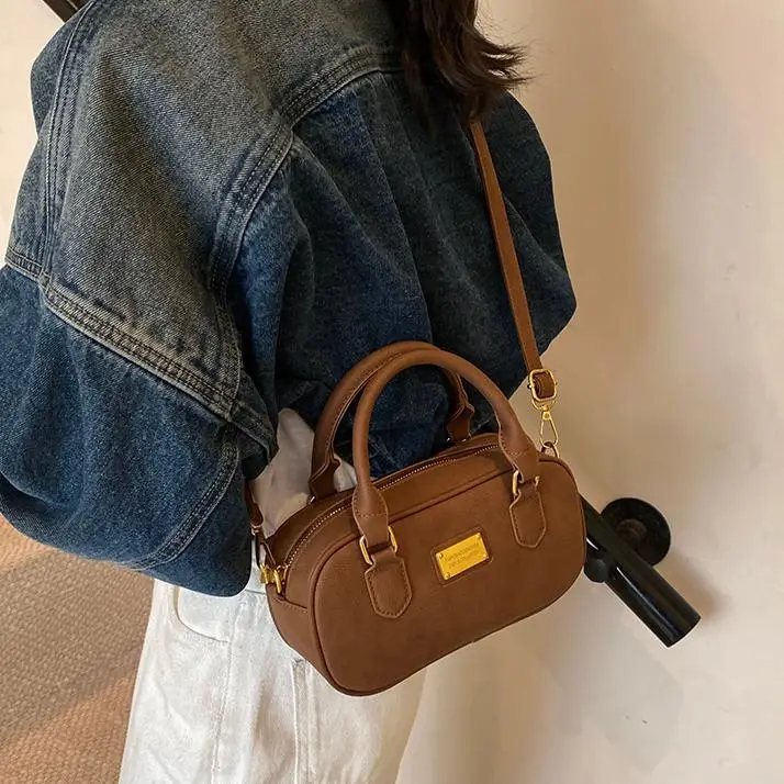 Women's Brown Leather Shoulder Bag 2024 - Image 4