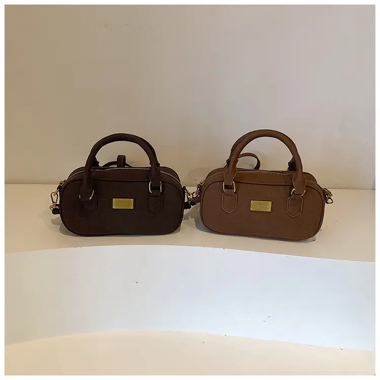 Women's Brown Leather Shoulder Bag 2024 — feature 19