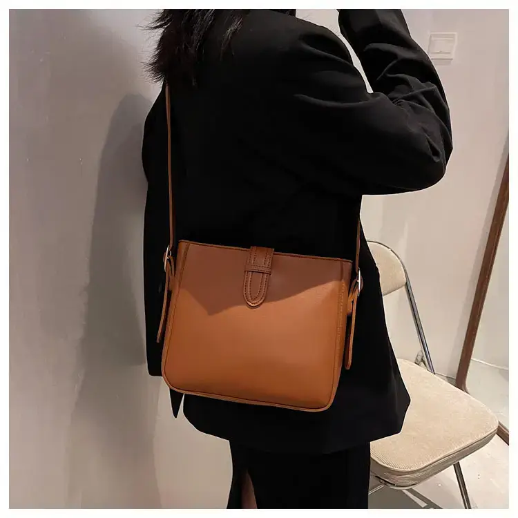Women's Vintage Brown Bucket Bag Shoulder Crossbody — feature 17