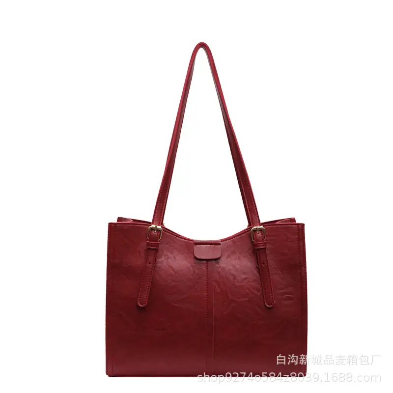 Stylish Brown Leather Shoulder Bag Large Capacity - Image 9