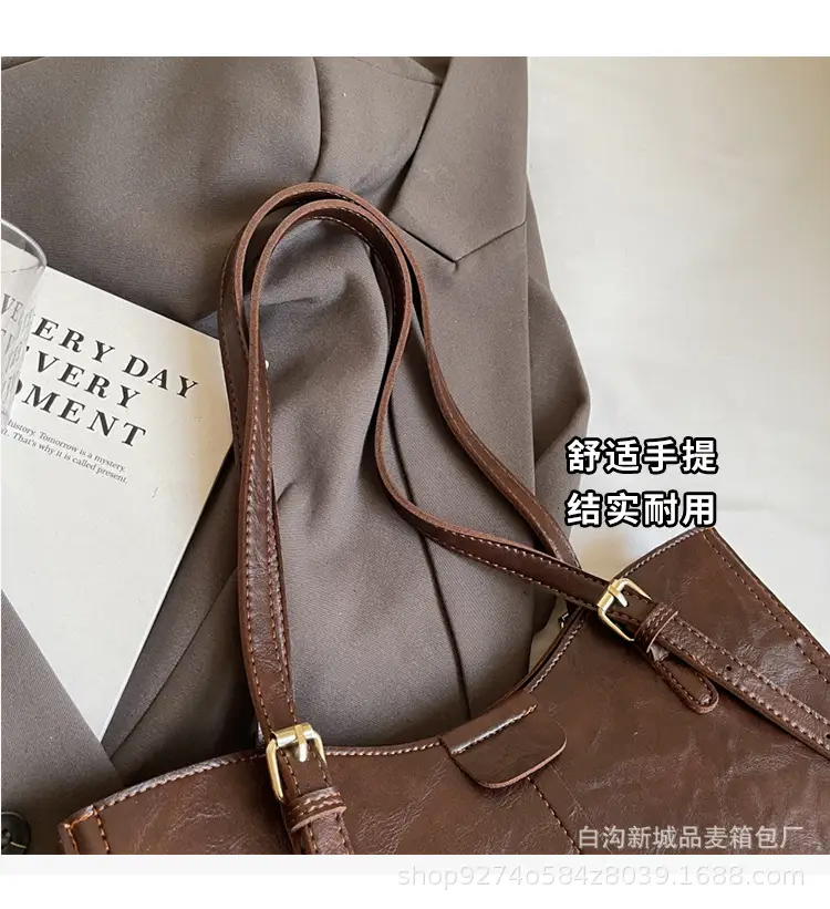 Stylish Brown Leather Shoulder Bag Large Capacity — feature 5