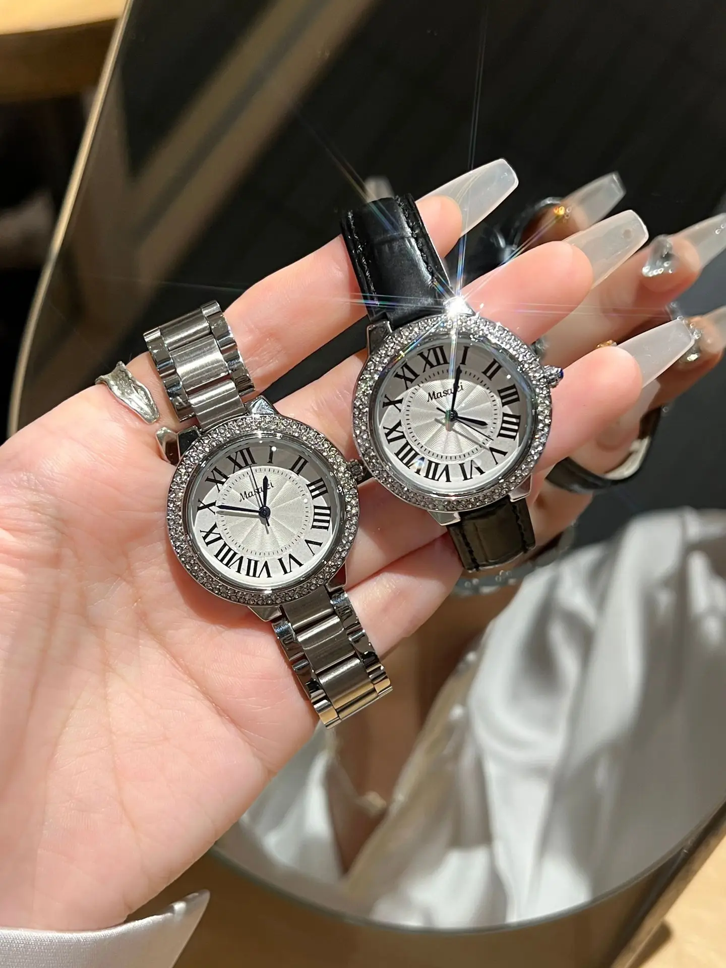 Ladies Steel Quartz Retro Roman Scale Watch Set — feature 4