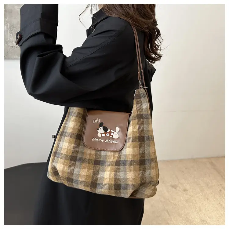 Early Autumn Plaid Dog Cloud Bag Large Capacity College Style Backpack Commuter Tote Bag Shoulder Crossbody Bag — feature 9