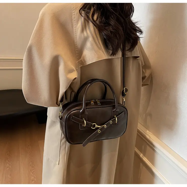 Korean Style Shoulder Bag Women 2024 Autumn Brown Black — feature 26