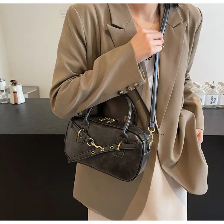 Korean Style Shoulder Bag Women 2024 Autumn Brown Black — feature 36
