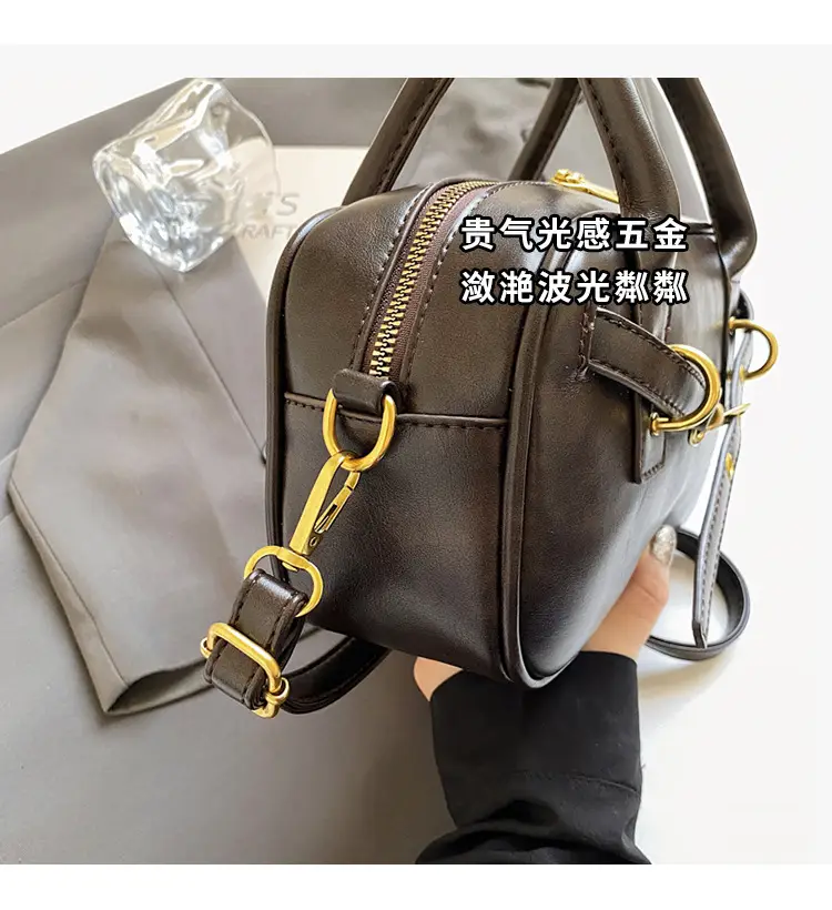 Korean Style Shoulder Bag Women 2024 Autumn Brown Black — feature 5