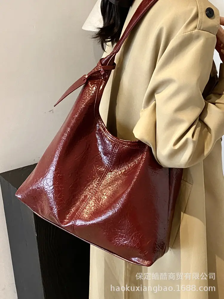 Brown Leather Shoulder Bag for Women 2024 - Image 6