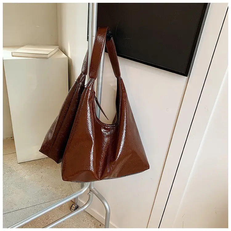 Brown Leather Shoulder Bag for Women 2024 — feature 15