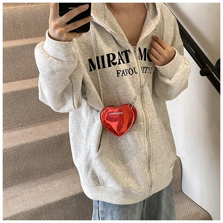 Red Heart-Shaped Mini Love Messenger Bag 2024 — feature 17