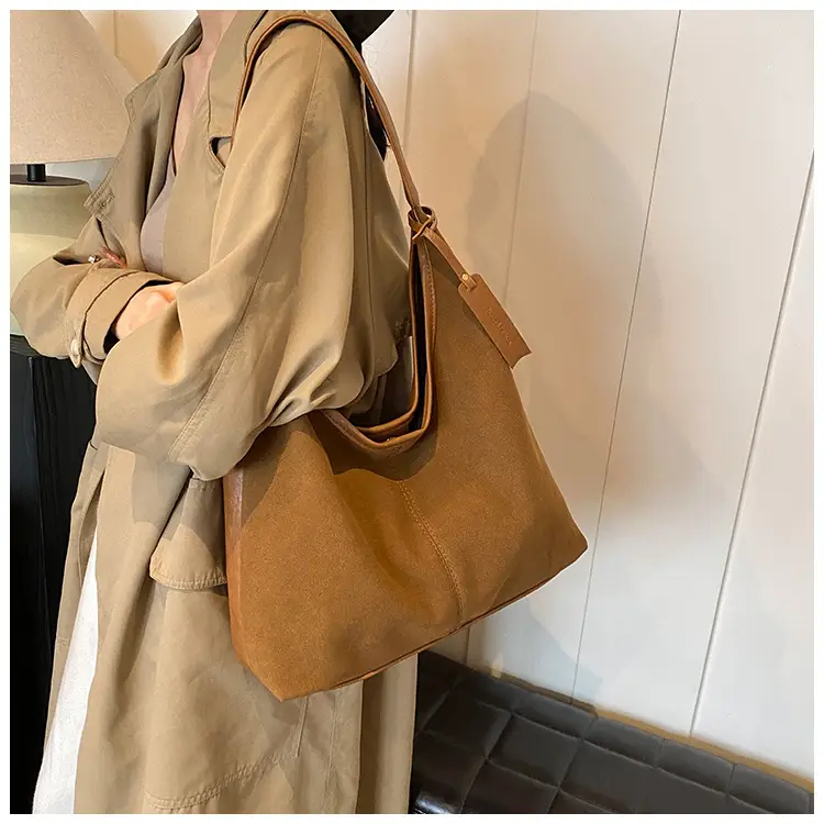 Frosted Retro Bag Large Capacity Casual Shoulder Bag — feature 14