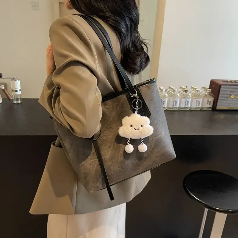 Women's Retro Fashion Shoulder Bag with Cloud Charm - Image 10
