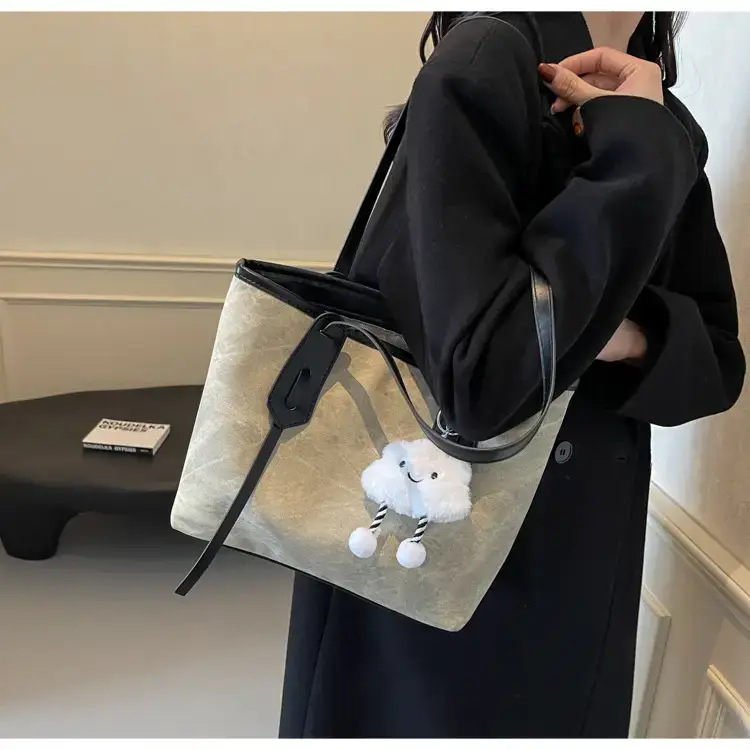 Women's Retro Fashion Shoulder Bag with Cloud Charm — feature 22