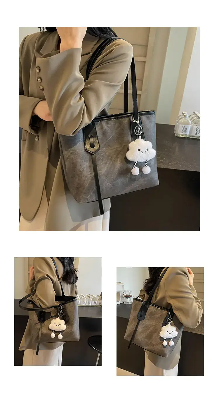 Women's Retro Fashion Shoulder Bag with Cloud Charm — feature 9