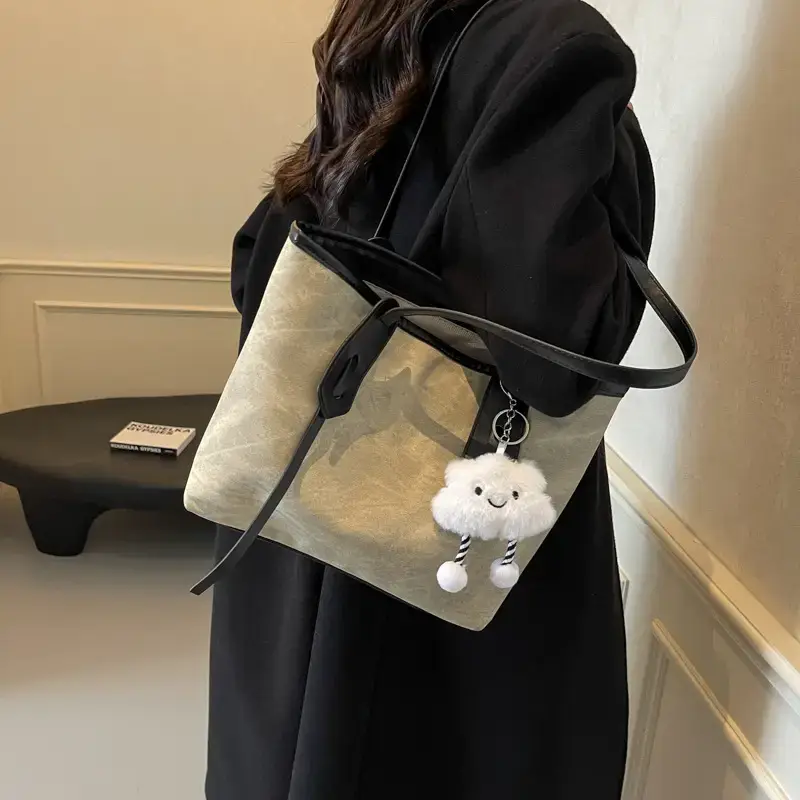 Women's Retro Fashion Shoulder Bag with Cloud Charm - Image 4