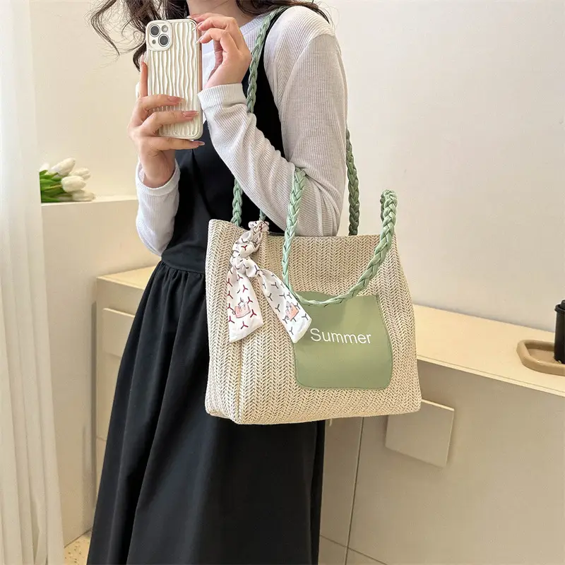 Summer woven tote bag with braided handles - Image 9