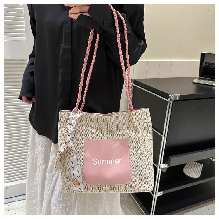 Summer woven tote bag with braided handles — feature 15