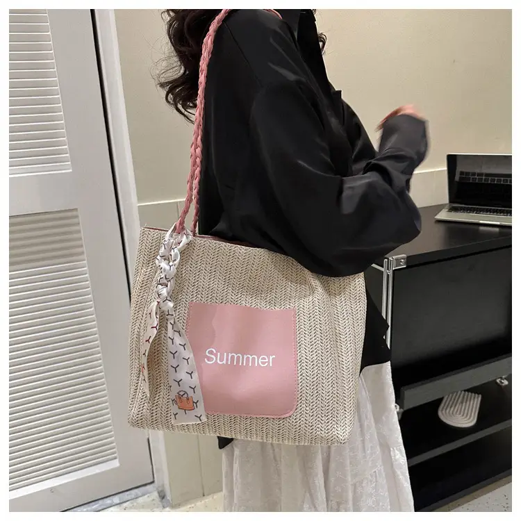 Summer woven tote bag with braided handles — feature 16