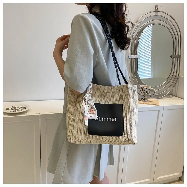 Summer woven tote bag with braided handles — feature 20