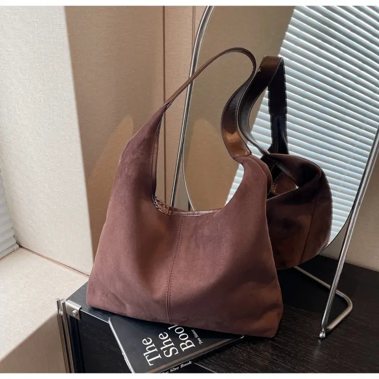 Women's Suede Shoulder Bag Large Capacity 2024 — feature 18