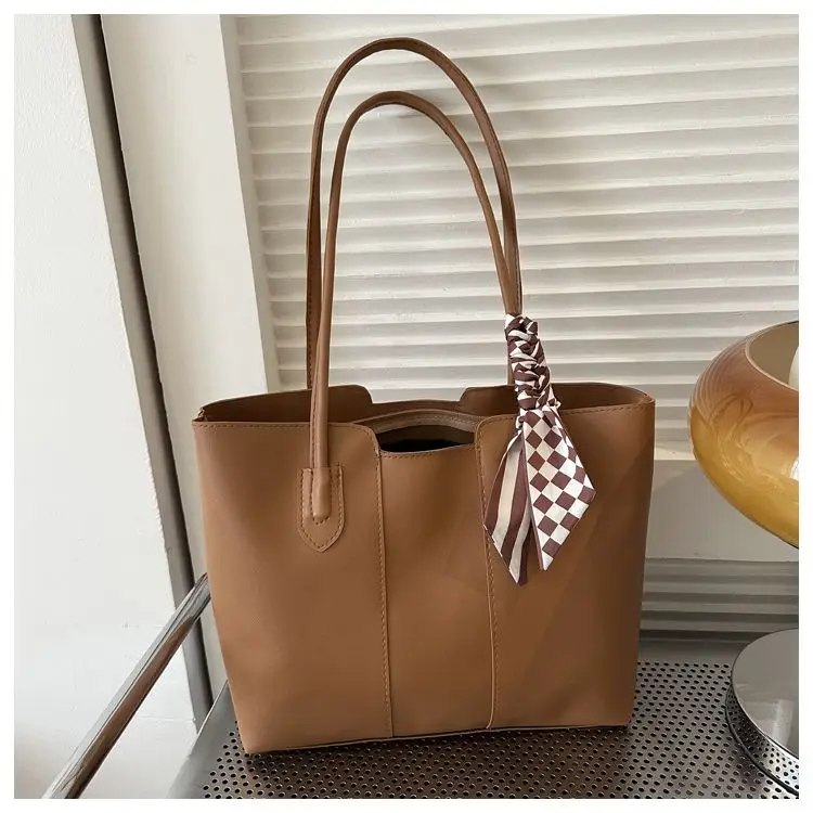 Women's Cream Textured Shoulder Bag with Checkered Bow — feature 15