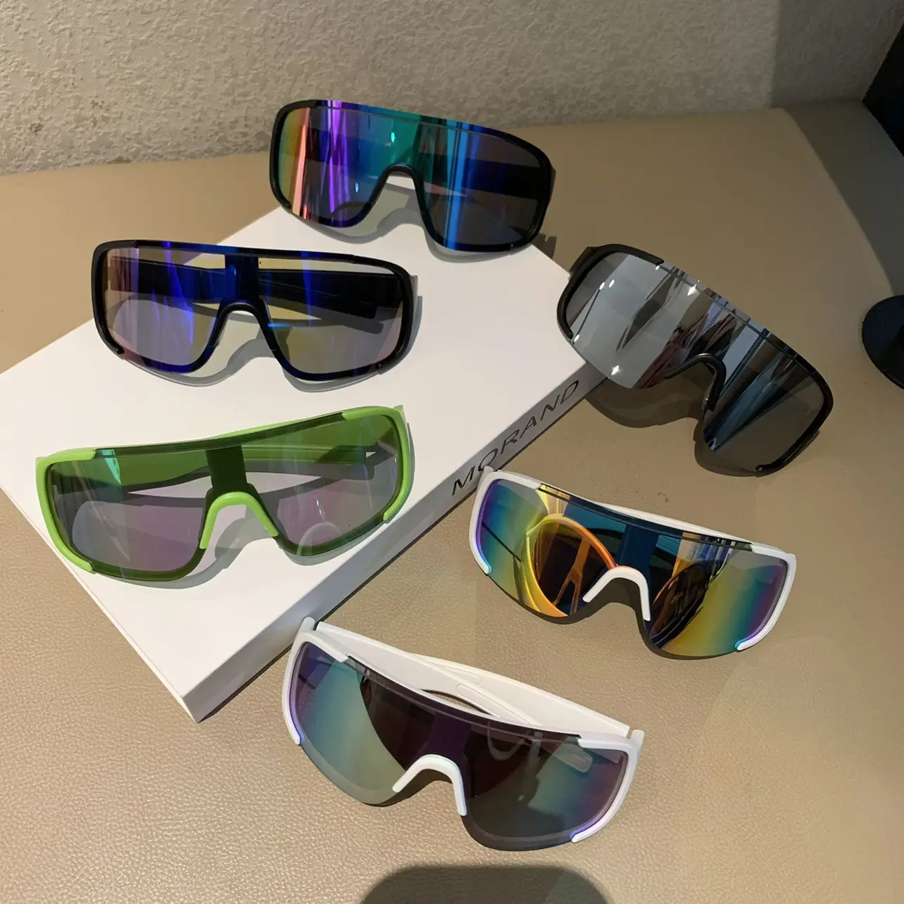 Large Frame Windproof Cycling Sunglasses for Men Women β feature 8