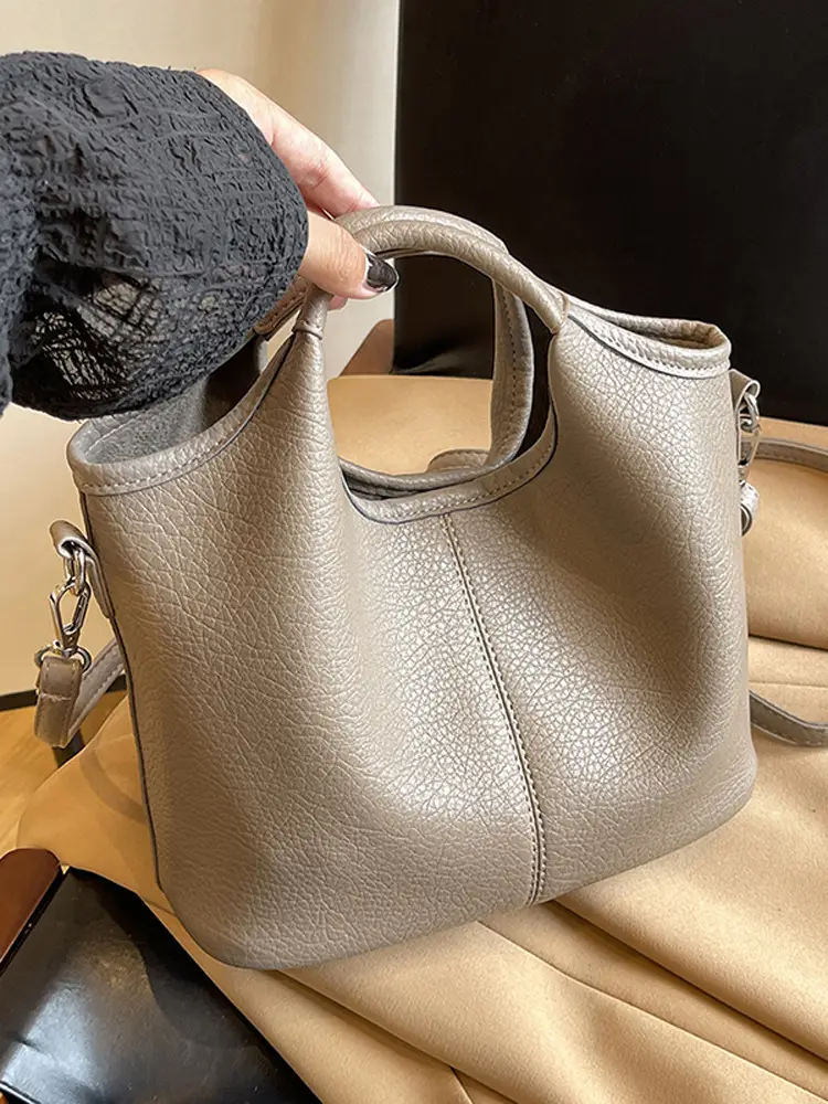 Black Leather Shoulder Bag for Women 2024 - Image 7