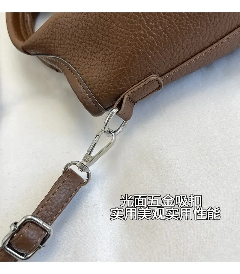 Black Leather Shoulder Bag for Women 2024 — feature 6