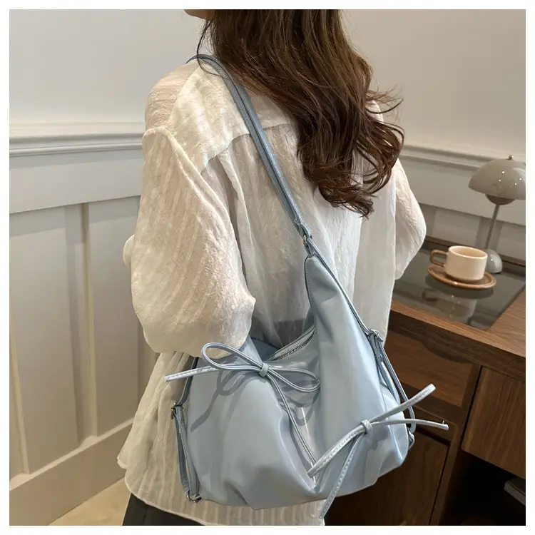 Golden French Style Pleated Shoulder Bag — feature 17
