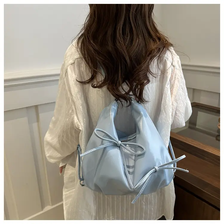 Golden French Style Pleated Shoulder Bag — feature 18