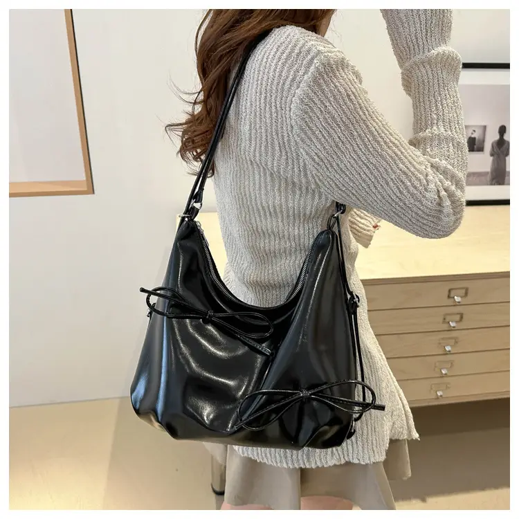 Golden French Style Pleated Shoulder Bag — feature 19