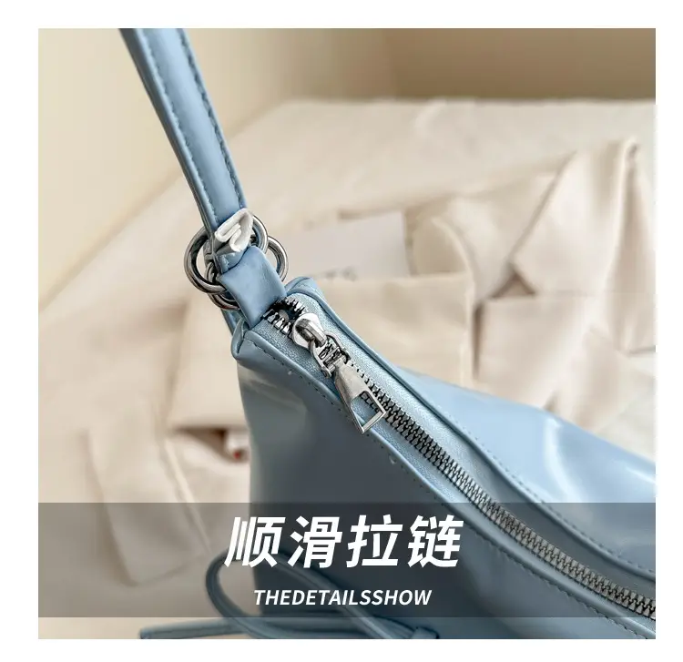 Golden French Style Pleated Shoulder Bag — feature 7