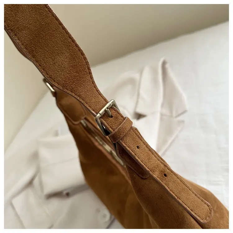 Black Frosted Shoulder Crossbody Bag Large Capacity — feature 29