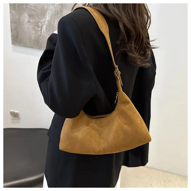Black Frosted Shoulder Crossbody Bag Large Capacity — feature 36