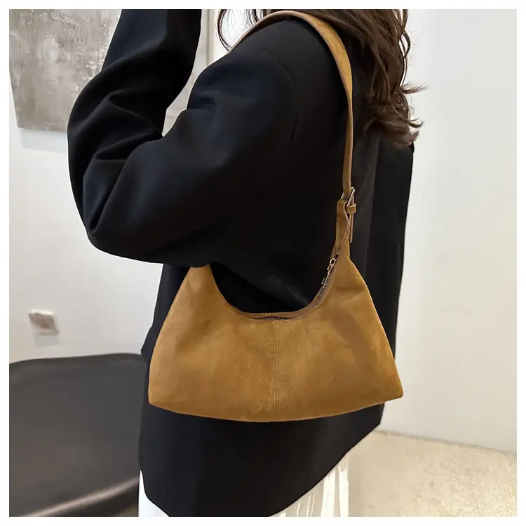 Black Frosted Shoulder Crossbody Bag Large Capacity — feature 37