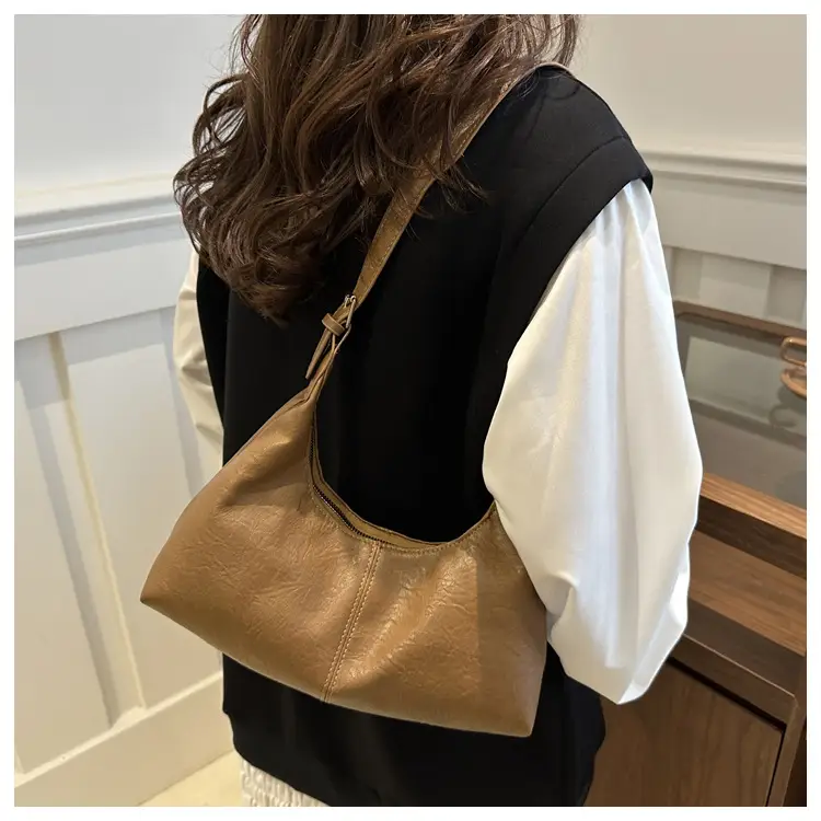 Black Frosted Shoulder Crossbody Bag Large Capacity — feature 38