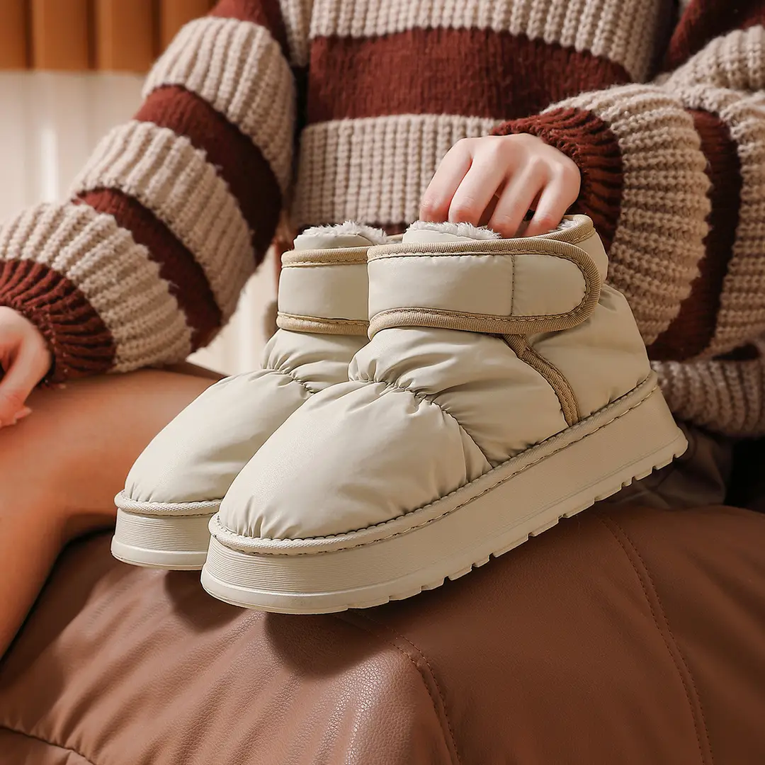 High-Top Cotton Slippers for Women in Winter, Waterproof down Cloth with Thickeneded Velvet and Warm, Extreme Cold Outer Wear Snow Boots and Cotton Shoes - Image 7