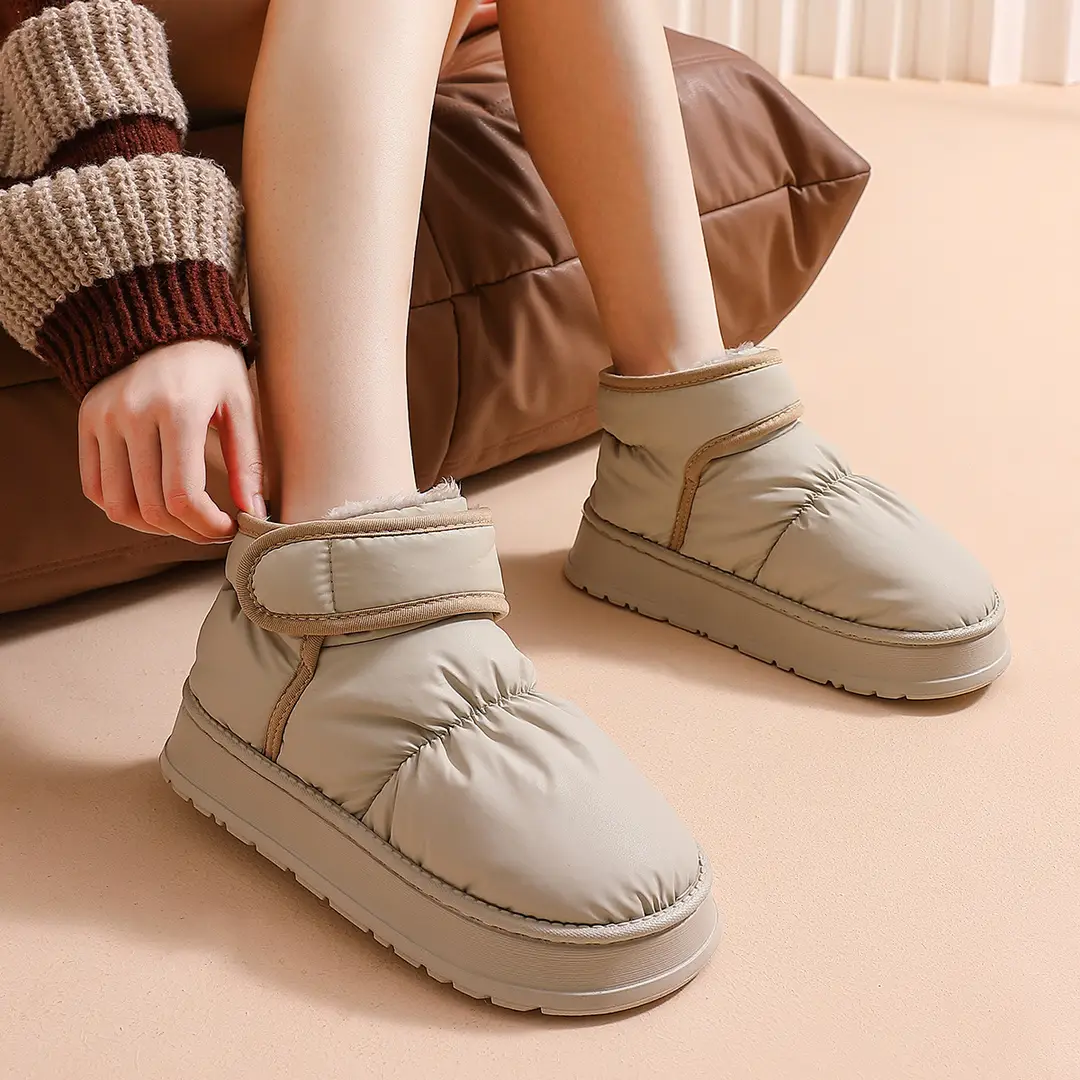 High-Top Cotton Slippers for Women in Winter, Waterproof down Cloth with Thickeneded Velvet and Warm, Extreme Cold Outer Wear Snow Boots and Cotton Shoes - Image 8