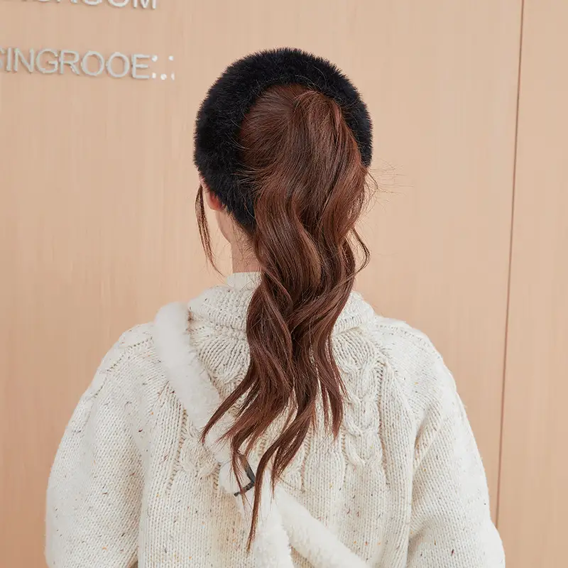 Women Wool Knitted Baseball Cap with Ponytail Winter Warm — feature 4